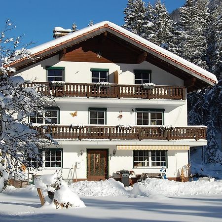エルビゲンアップHaus Waldrastアパートメント エクステリア 写真
