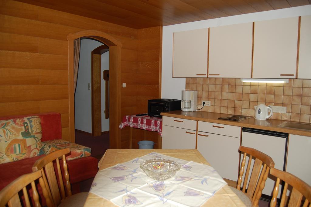 エルビゲンアップHaus Waldrastアパートメント 部屋 写真